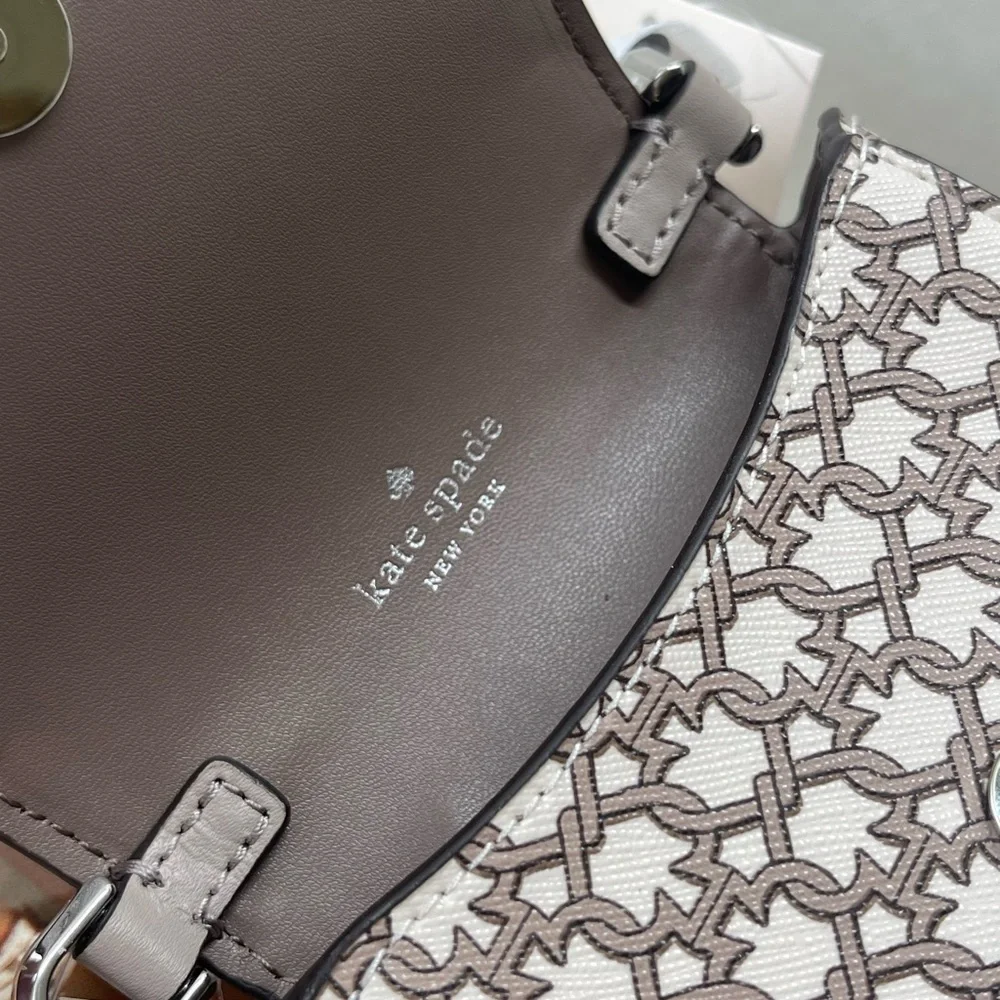 (new+tag) Kate Spade flap phone crossbody fits large iPhone Pro Max + card slots
